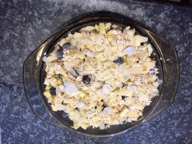 Fruitontbijt met vlokken